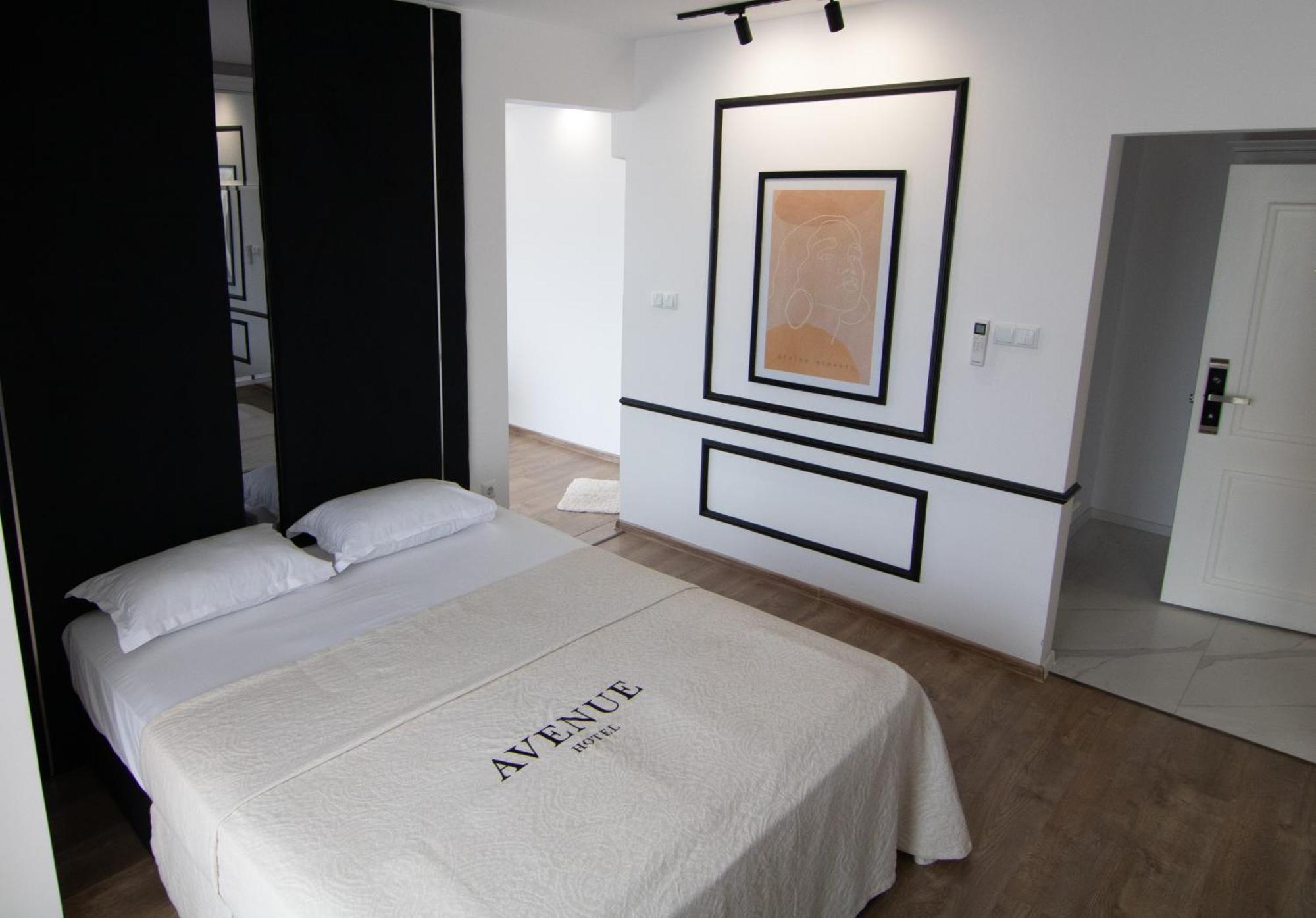 Hotel Avenue Ravda Extérieur photo